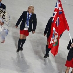 Хаматова, Скобликова, Терешкова, Фетисов и Михалков понесут флаг Олимпиады на церемонии открытия