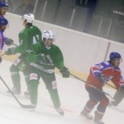 Хоккейная «Лада» проведет товарищеский матч с «Салаватом Юлаевым»