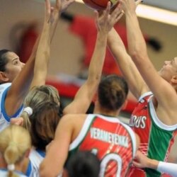 Женская сборная Беларуси по баскетболу выиграла у команды Греции