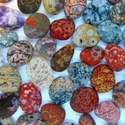 Разноцветные камни из реки китайского города Нанкин