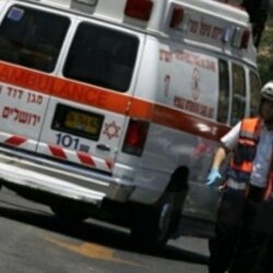 Машина 'скорой помощи' в Израиле