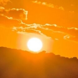 За 1000-летнюю историю наблюдения за Солнцем ученые выявили определенную связь между уровнями солнечной активности и глобальным похолодани